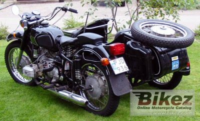 1990 dnepr mt 16 (with sidecar) photo